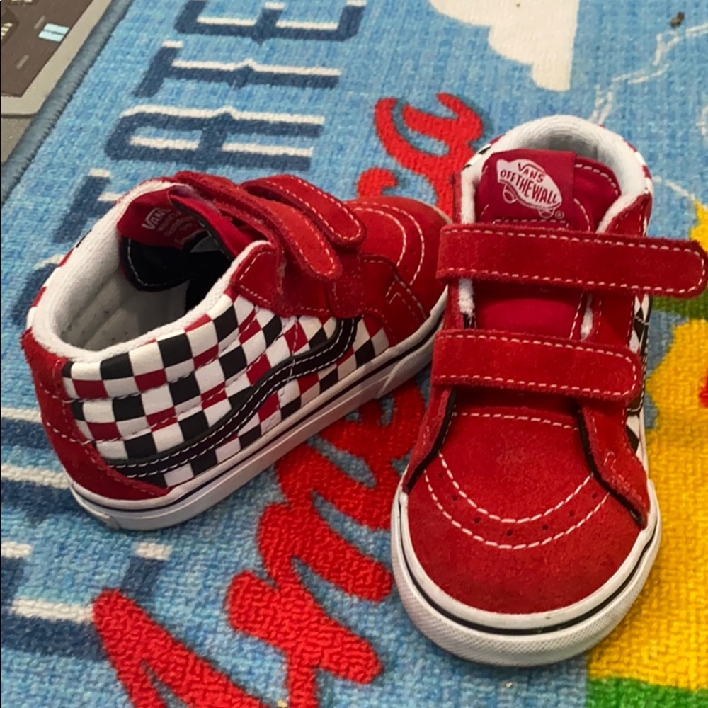 Used red checkered vans
